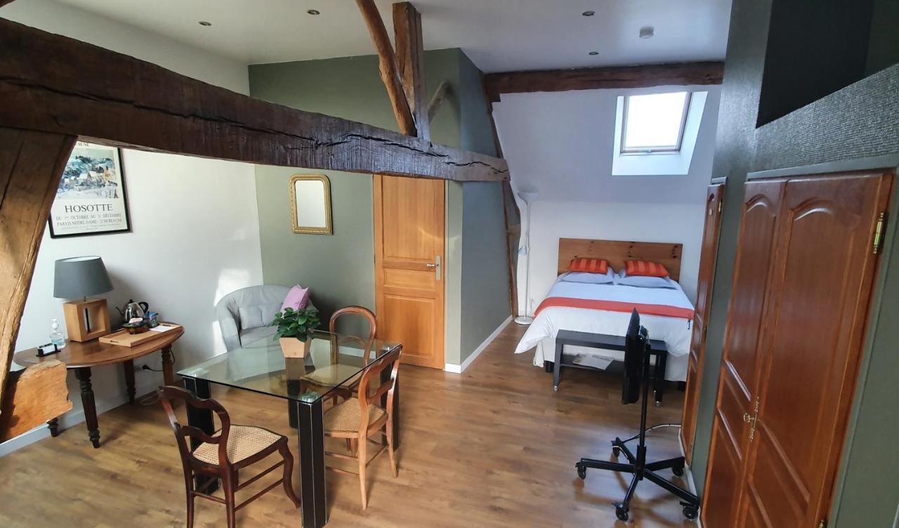 Bed and Breakfast Magnolia54 Louesme Екстер'єр фото