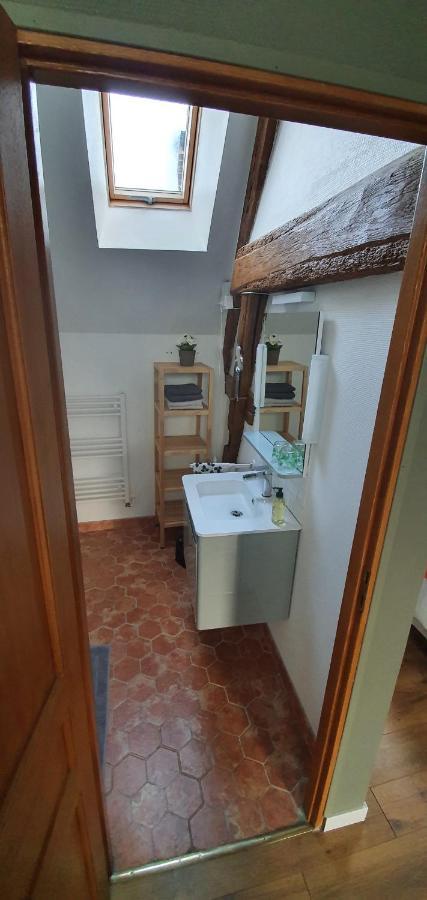Bed and Breakfast Magnolia54 Louesme Екстер'єр фото